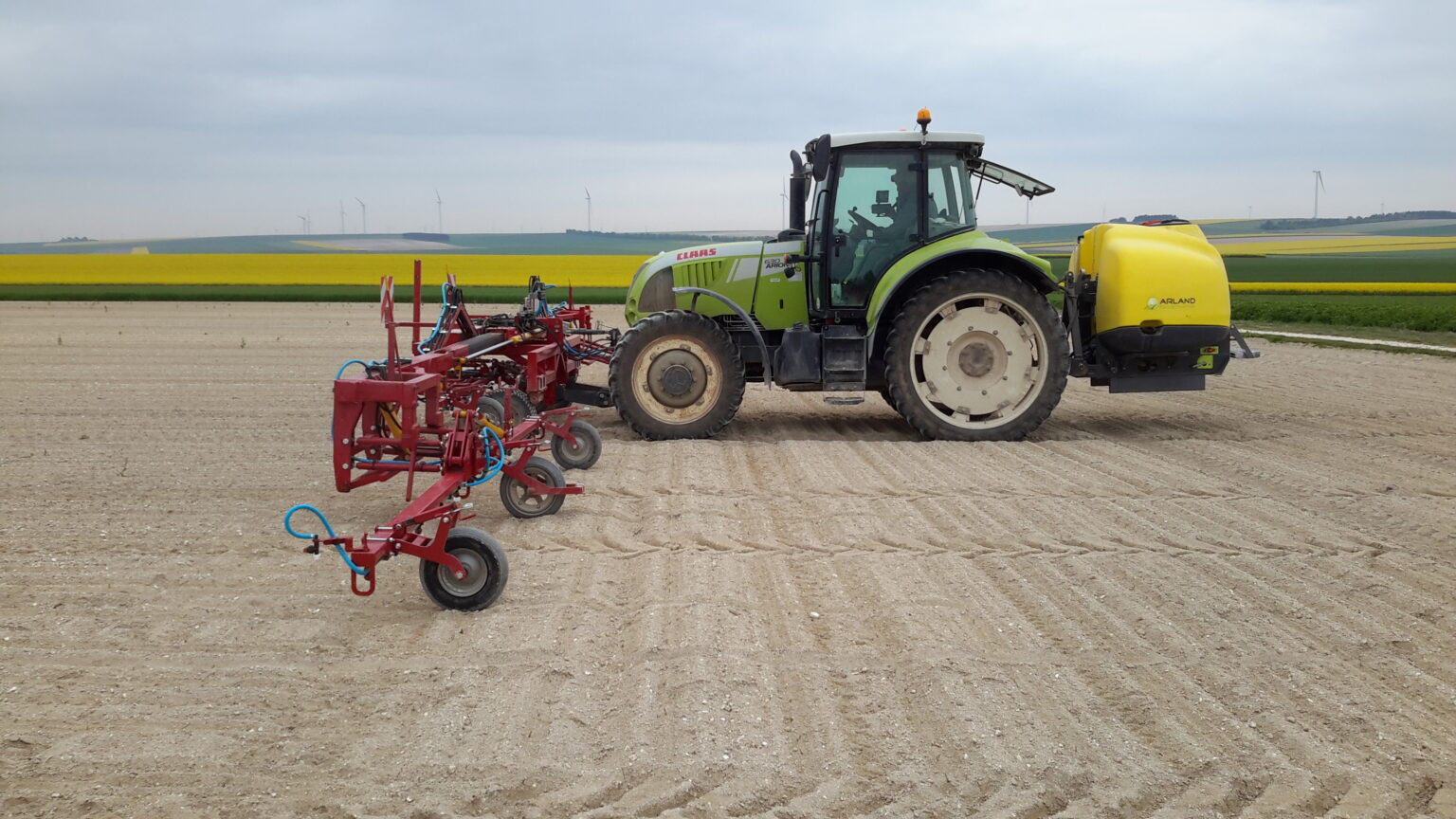 arland pulverisation cuve frontale autonome 3 scaled